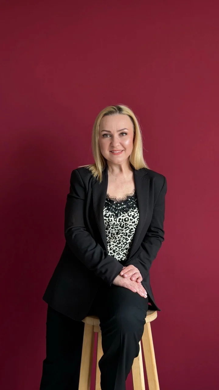 Ірина Сизова — адвокат